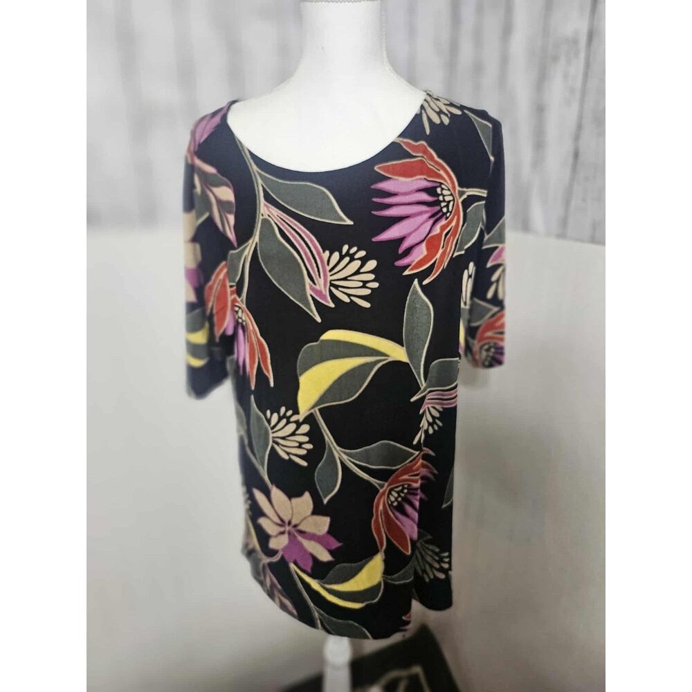 Chico's Travelers Floral  XL Top Size 3 Black Tropical Botanical Print Stretch